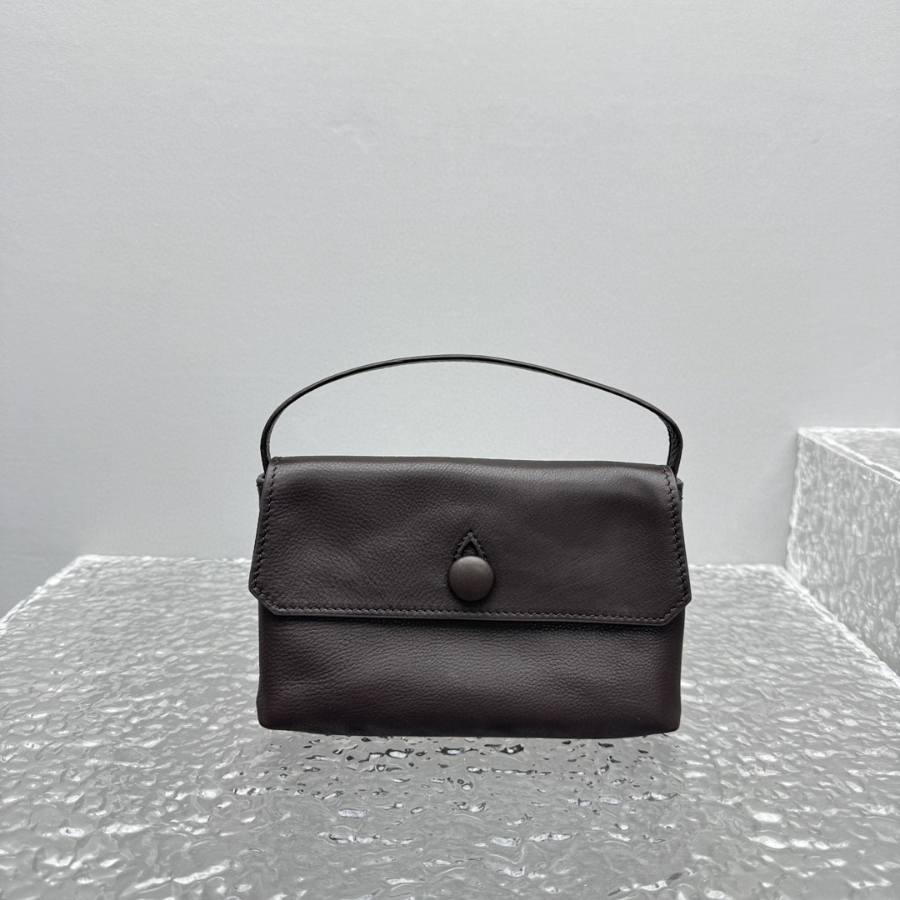 더미러THE Mirror_사진_20260111_4.jpg