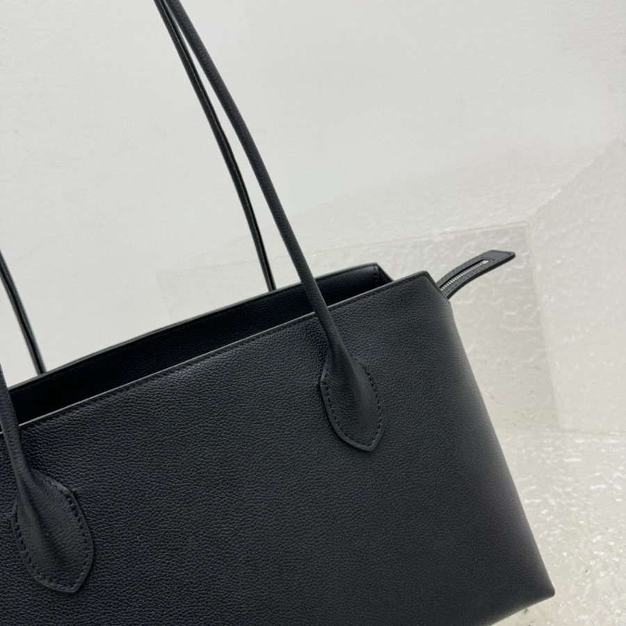 더미러THE Mirror_사진_20260111_5.jpg