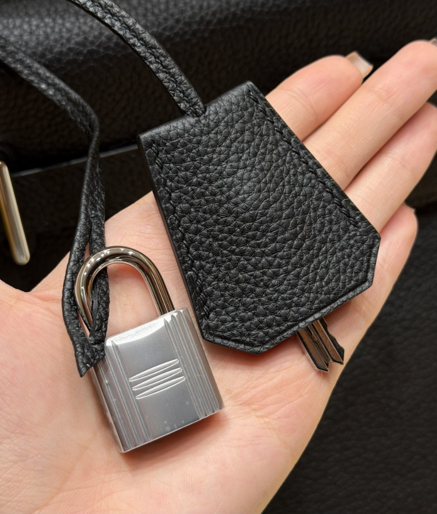 더미러THE Mirror_사진_20260111_8.jpg