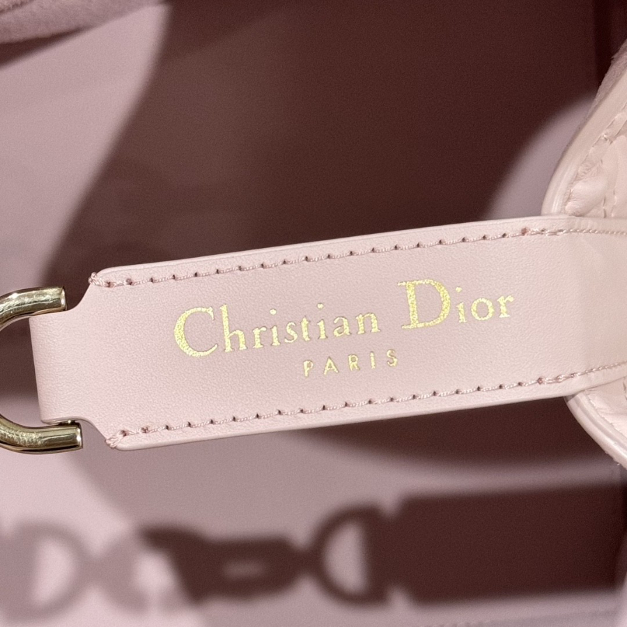 더미러THE Mirror_사진_20260109_4.jpg