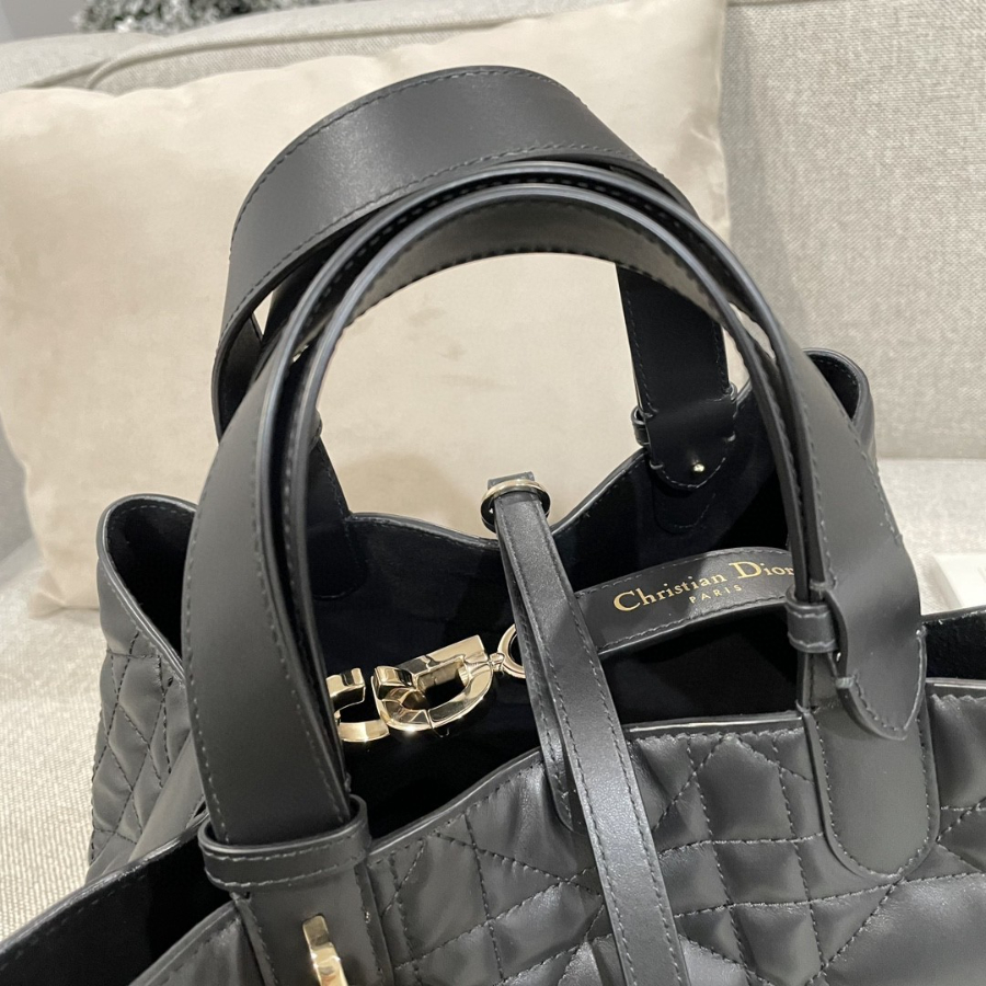 더미러THE Mirror_사진_20260109_6.jpg