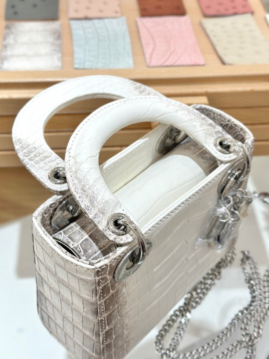 더미러THE Mirror_사진_20260109_3.jpg