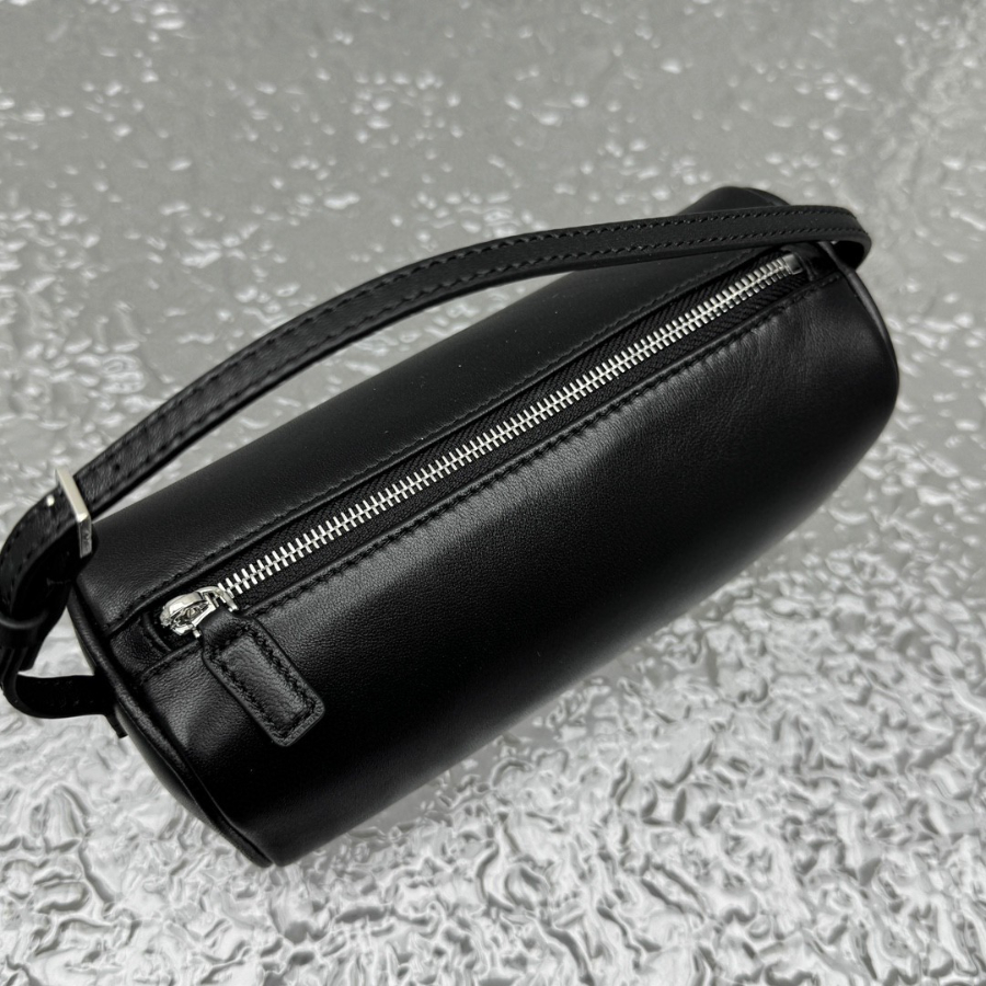 더미러THE Mirror_사진_20260111_6.jpg