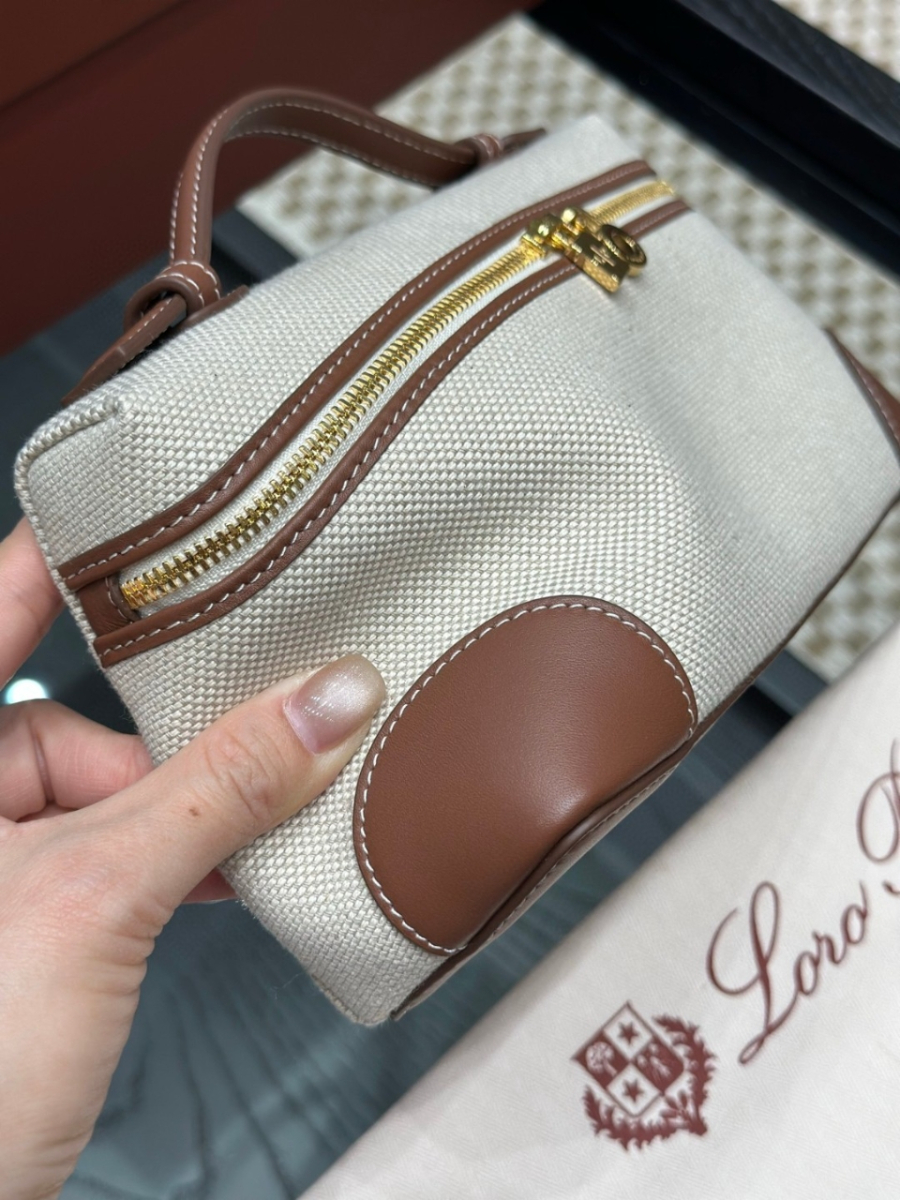 더미러THE Mirror_사진_20260315_4.jpg