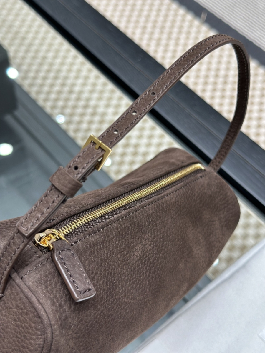 더미러THE Mirror_사진_20260315_4.jpg