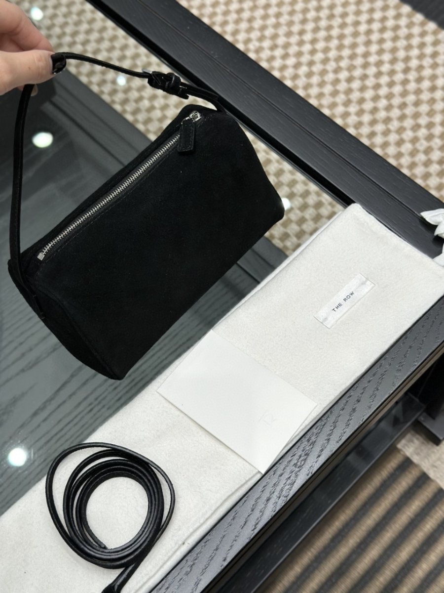 더미러THE Mirror_사진_20260315_1.jpg