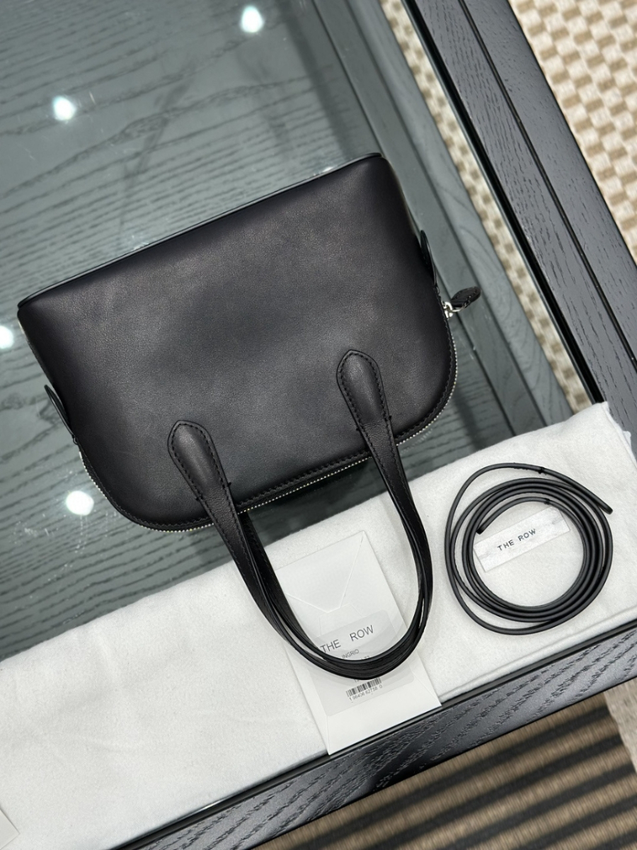 더미러THE Mirror_사진_20260315_2.jpg