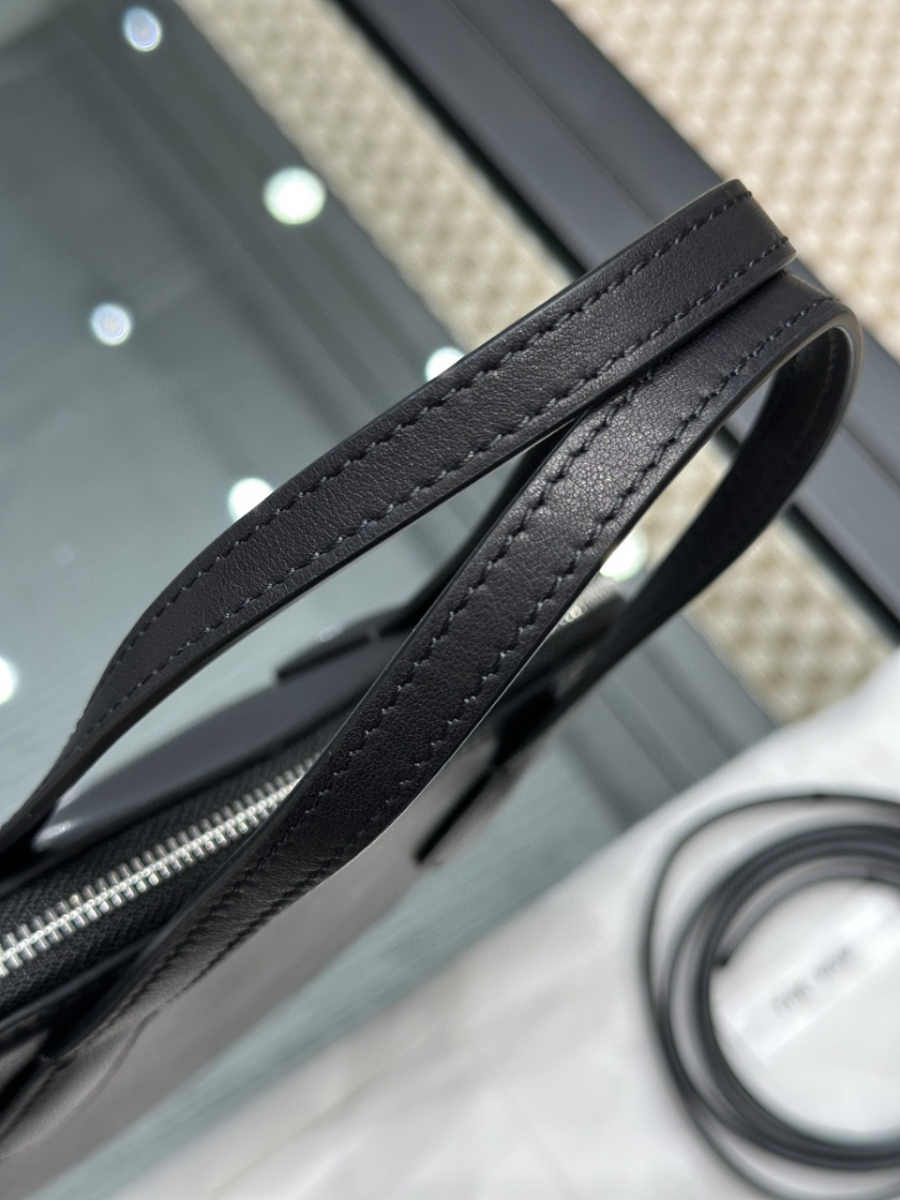 더미러THE Mirror_사진_20260315_6.jpg