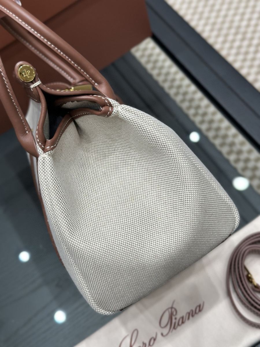 더미러THE Mirror_사진_20260315_4.jpg