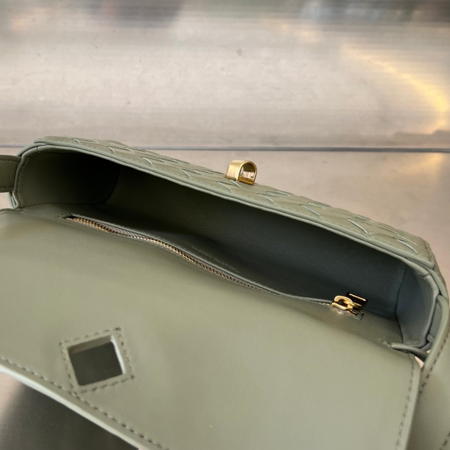 더미러THE Mirror_사진_20260316_10.jpg