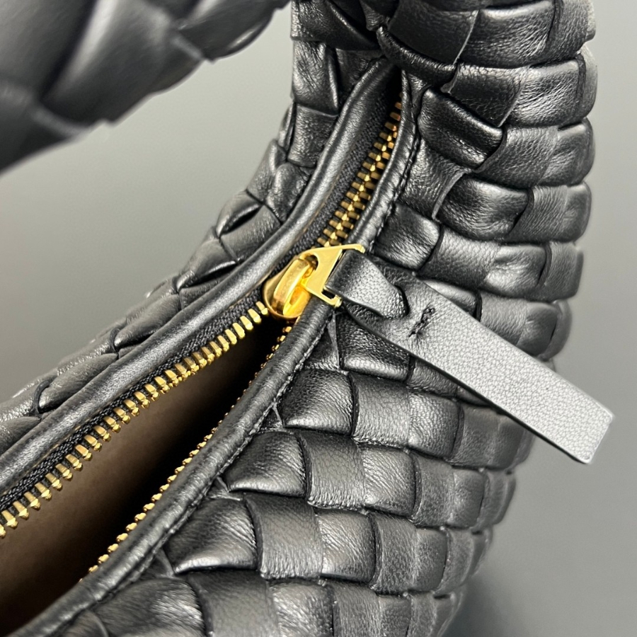 더미러THE Mirror_사진_20260407_8.jpg