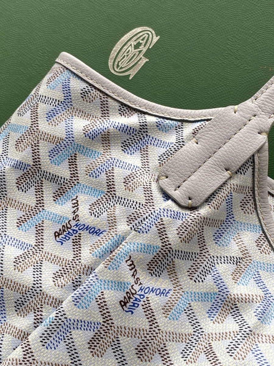 더미러THE Mirror_사진_20260419_2.jpg